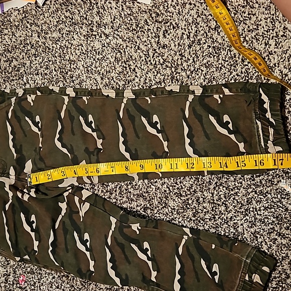 Boys size 6 camouflage pants. New with tag. Canyon club. - Picture 6 of 6